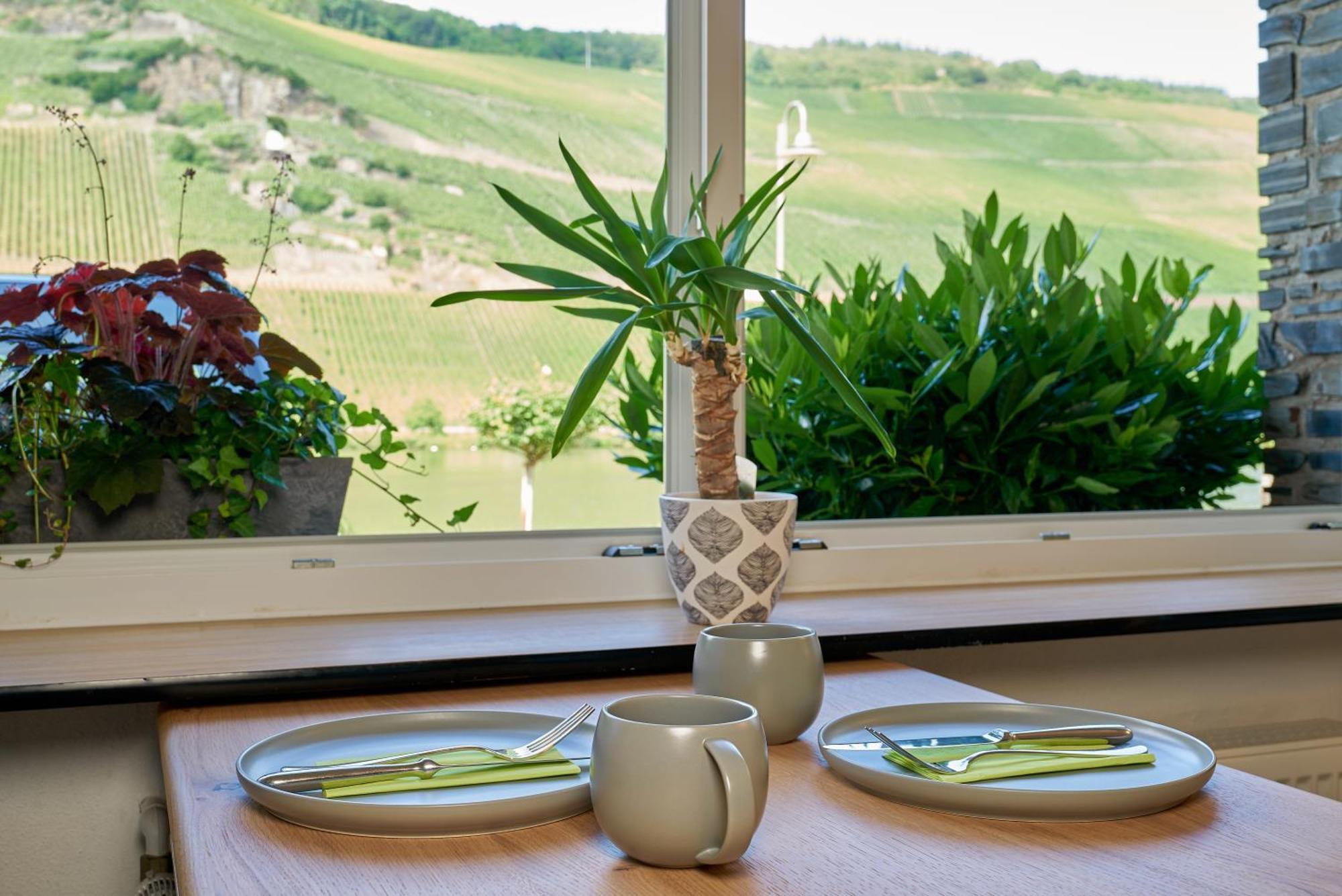 Sonnenuhr Bed & Breakfast Bernkastel-Kues Exterior photo